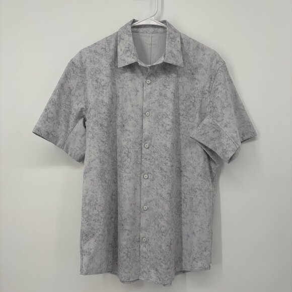 Lululemon Airing Easy Shirt Mens Large Small Short Sleeve Light Polo Gray *Read - Picture 1 of 7